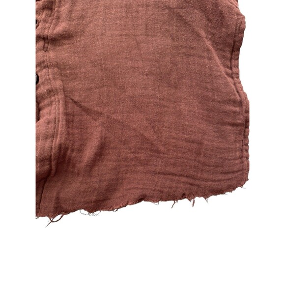 Urban Outfitters Addison Button Down Shirt Blouse Size Small Gauzey Raw Hem Punk - Picture 9 of 11